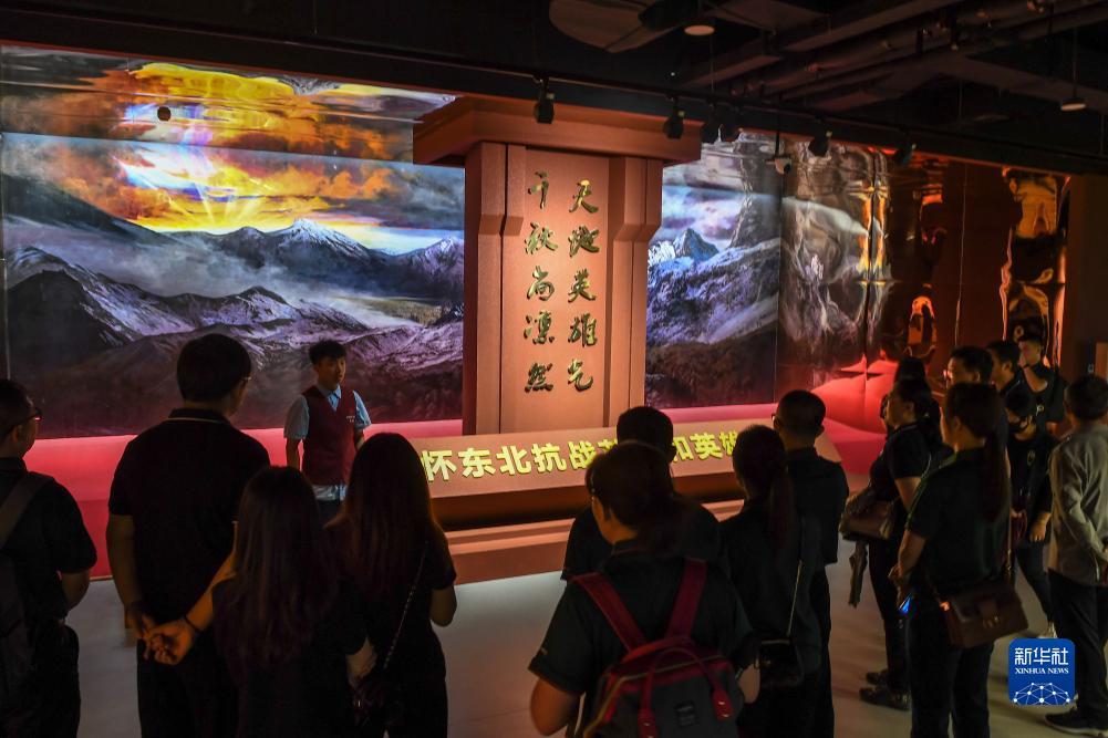 大型的棋牌平台